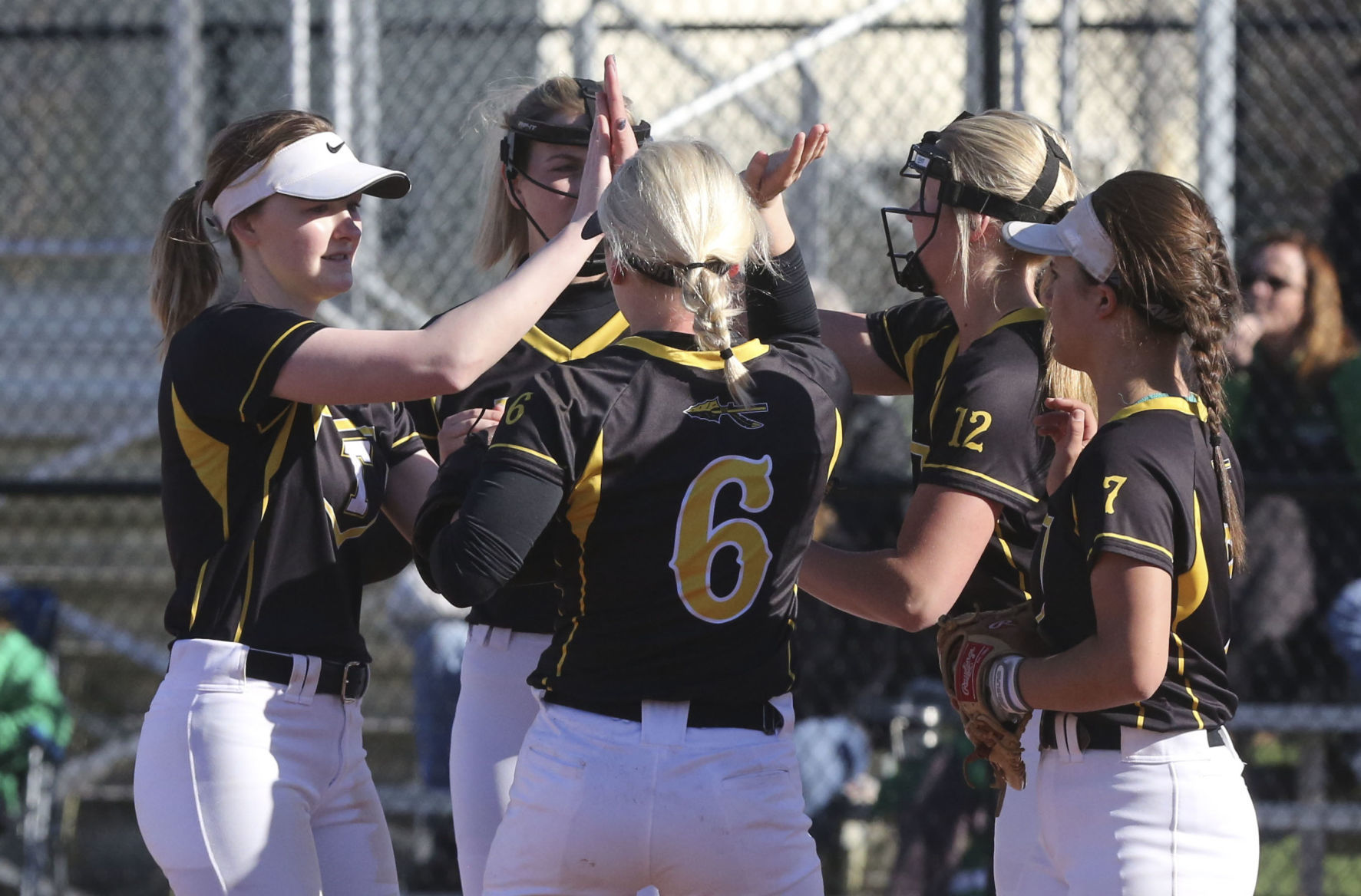Tuscola Meridian Softball 18 4.12.19.JPG